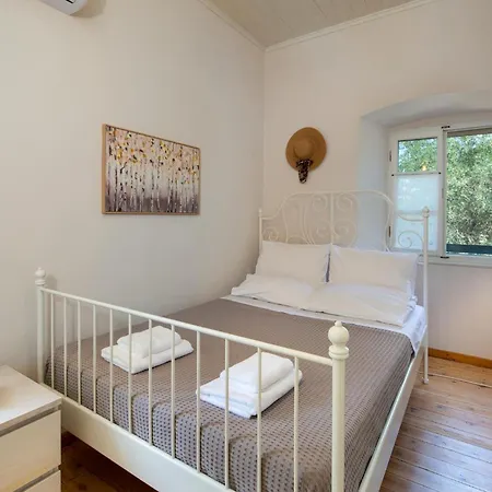 Apartamento The Old One By About Paxos Kourtaiika